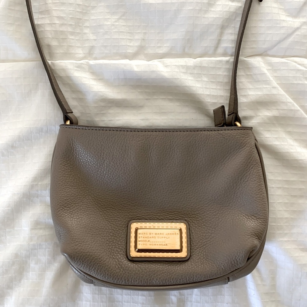 Marc Jacobs crossbody bag, leather cement